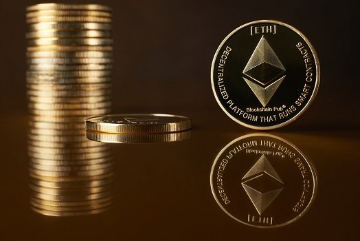 Experts shift to Bitcoin Pepe as Trump’s crypto reserve hype US spot Ethereum ETFs see largest daily outflows since July