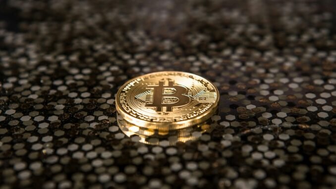 Analyst Says $130,000 BTC Target By Q3 2025 Bitcoin