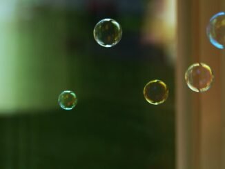 Illustrative image for article on AI investment patterns.