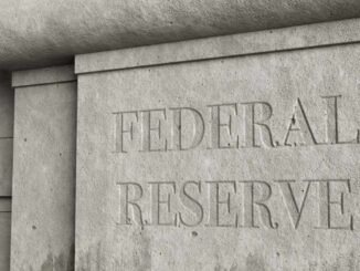 Fed Hike Bets Crack as September Hold Odds Storm Into Lead